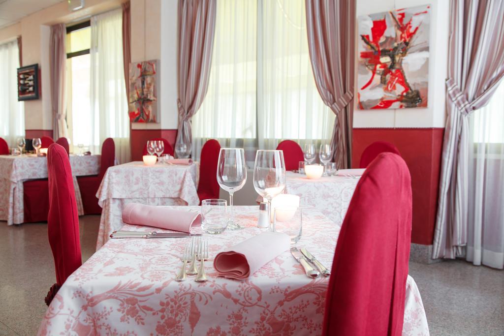 Allegroitalia Alassio Rosa Exterior photo